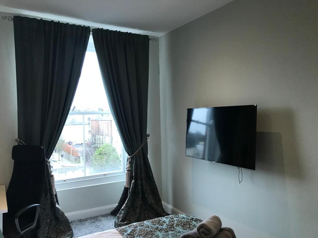 فندق كوركفي  The Townhouse المظهر الخارجي الصورة