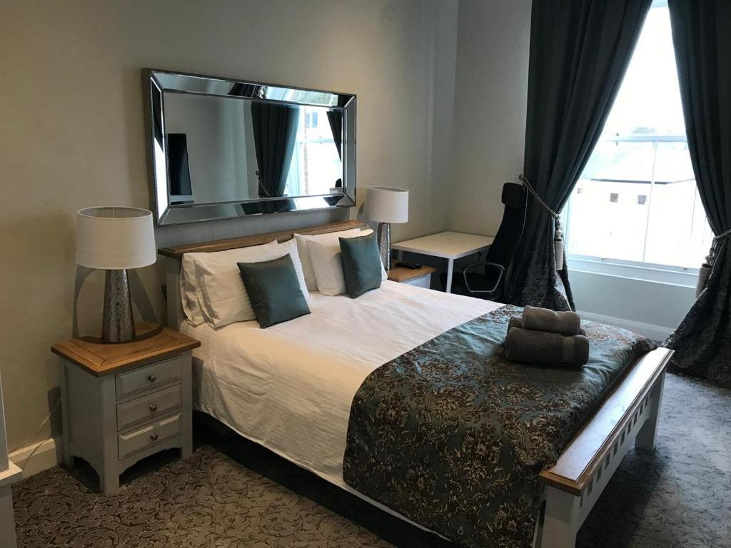 فندق كوركفي  The Townhouse المظهر الخارجي الصورة