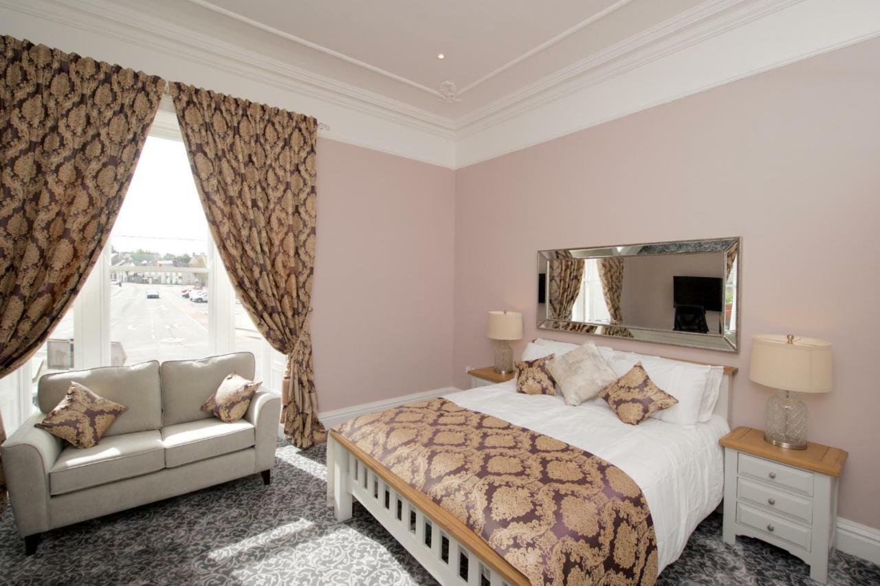 فندق كوركفي  The Townhouse المظهر الخارجي الصورة